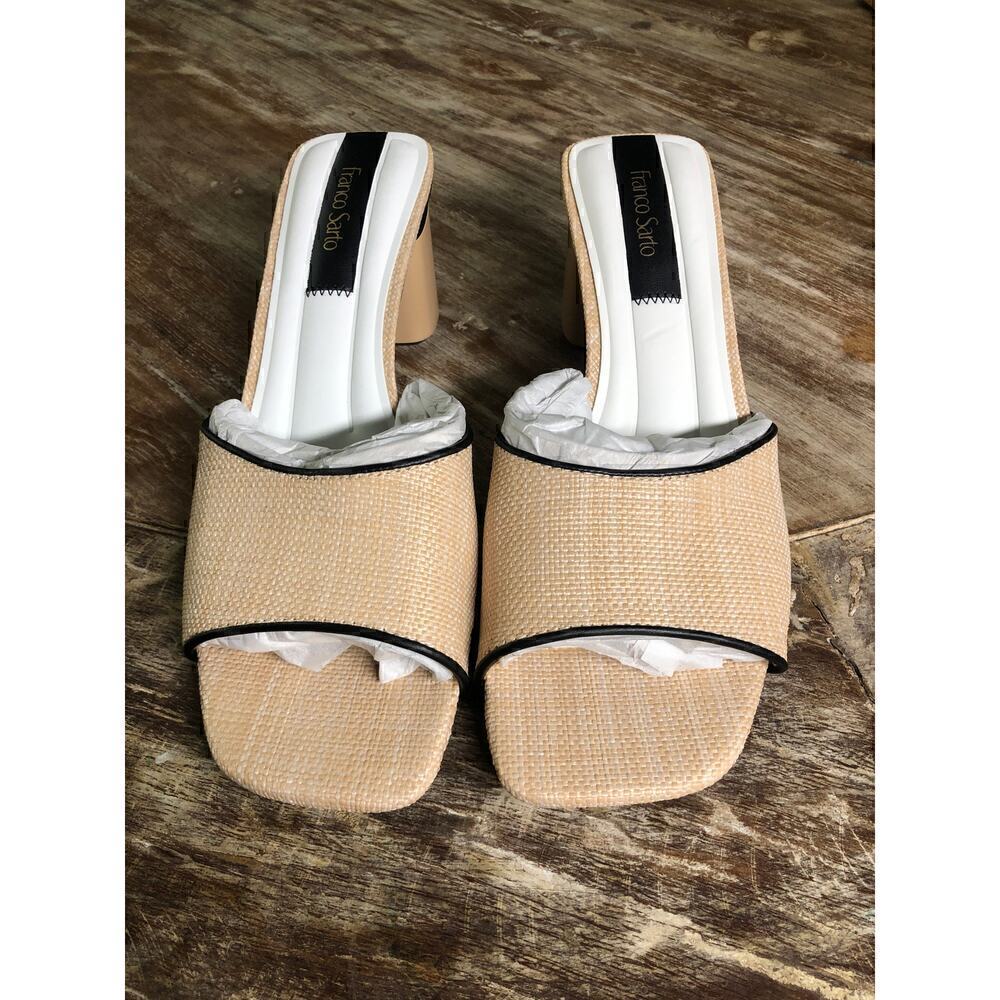 Franco Sarto Lindley Sandals Slides Beige NEW 8.5 US